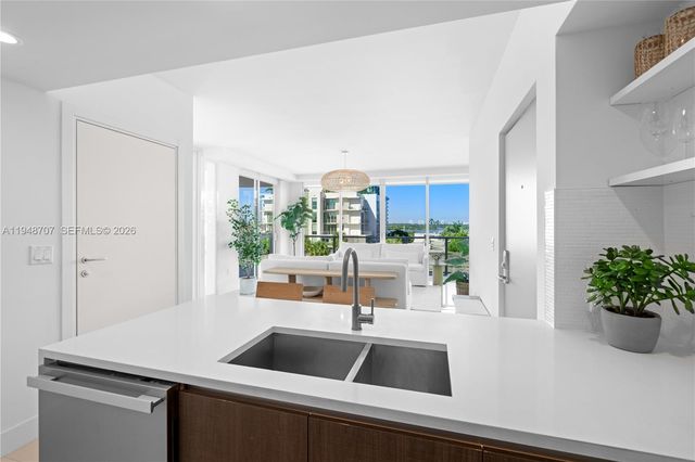 1150 102nd St 506, Bay Harbor Islands, FL 33154