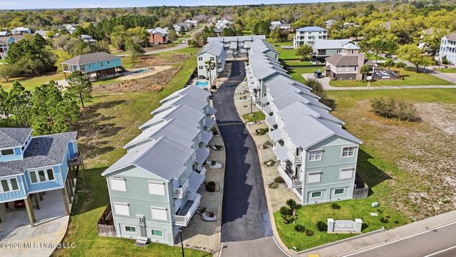 705 W Beach Boulevard, 705, Long Beach, MS 39560