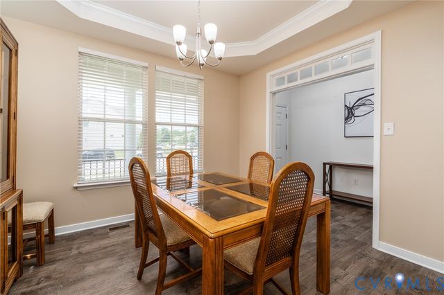 6807 Swanhaven Dr, North Chesterfield, VA 23234