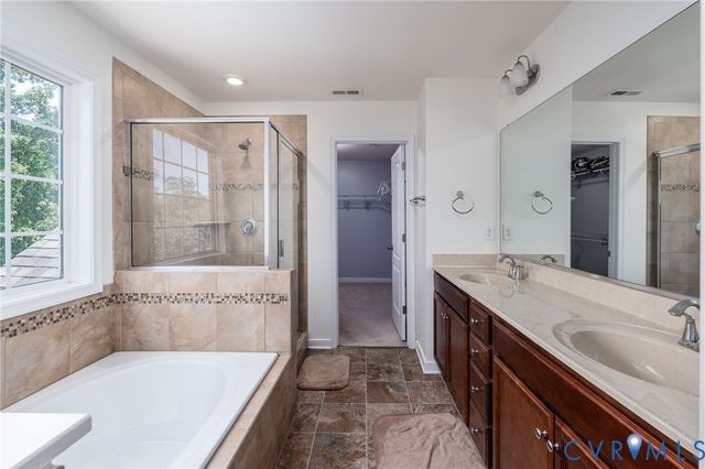 6807 Swanhaven Dr, North Chesterfield, VA 23234