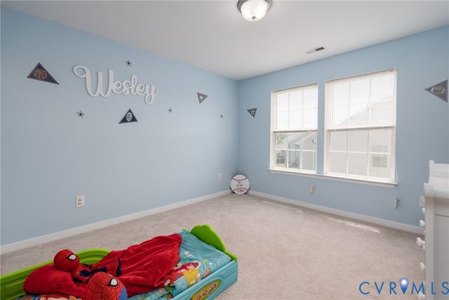 6807 Swanhaven Dr, North Chesterfield, VA 23234