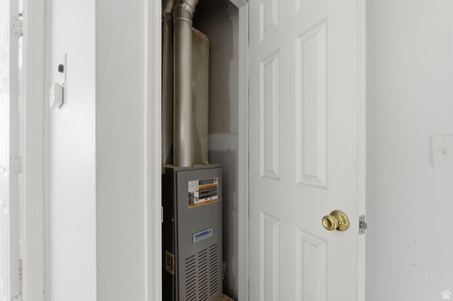 4526 S DEAN DR, West Valley City, UT 84120