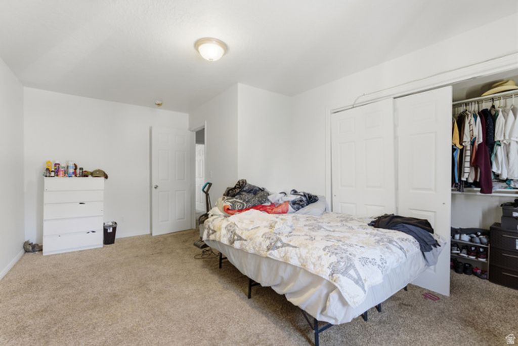 Image 13 of property listing at 4526 S DEAN DR, West Valley City, UT 84120
