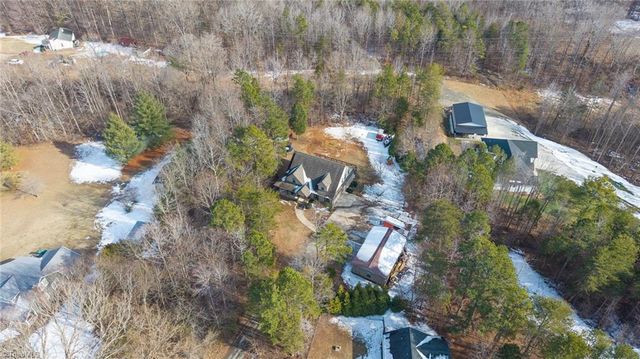 602 Ben Lee Road, Thomasville, NC 27360