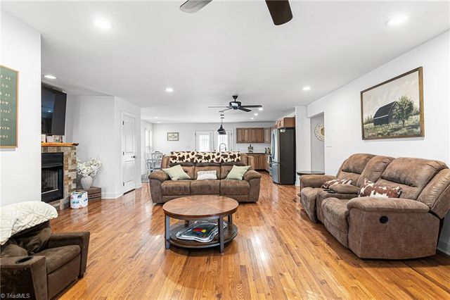 602 Ben Lee Road, Thomasville, NC 27360