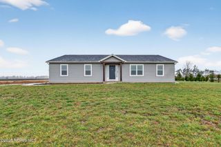 10130 Linwood Road, Bowling Green, OH 43402