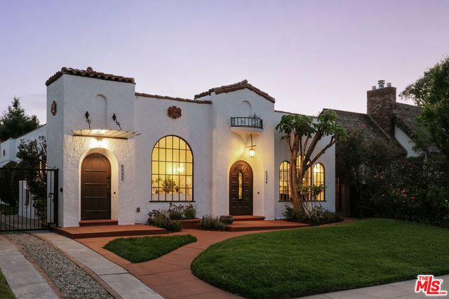 6532 Commodore Sloat Drive, Los Angeles, CA 90048