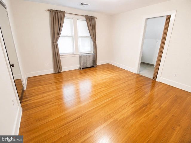 501 W NEWPORT PIKE, Wilmington, DE 19804
