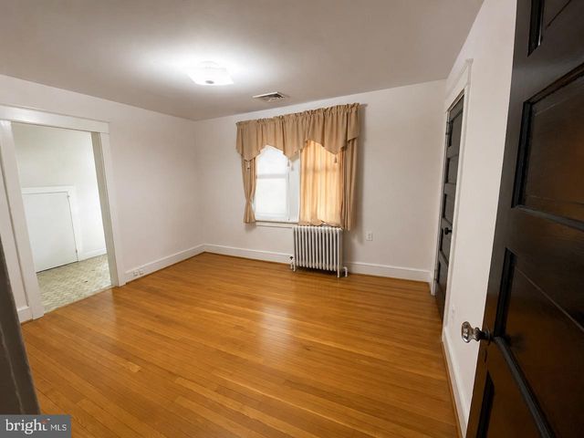 501 W NEWPORT PIKE, Wilmington, DE 19804