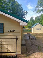 8459 N Lake Shore Drive, Bitely, MI 49309