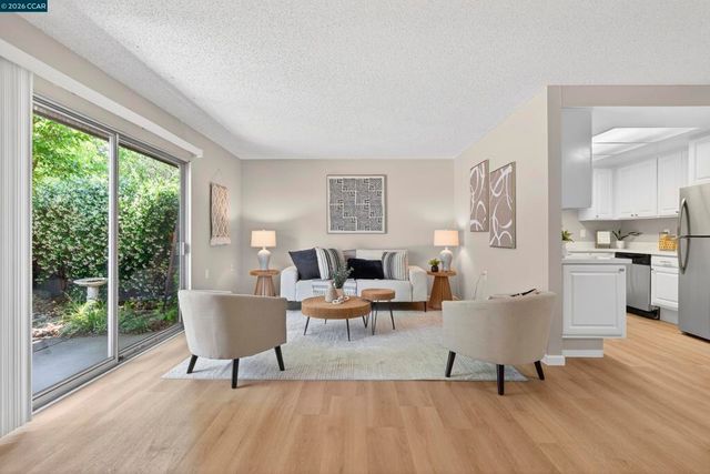 1109 Golden Rain Rd 4, Walnut Creek, CA 94595