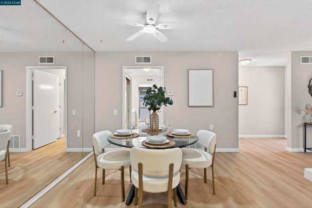 1109 Golden Rain Rd 4, Walnut Creek, CA 94595