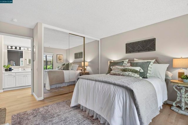 1109 Golden Rain Rd 4, Walnut Creek, CA 94595