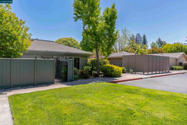 1109 Golden Rain Rd 4, Walnut Creek, CA 94595