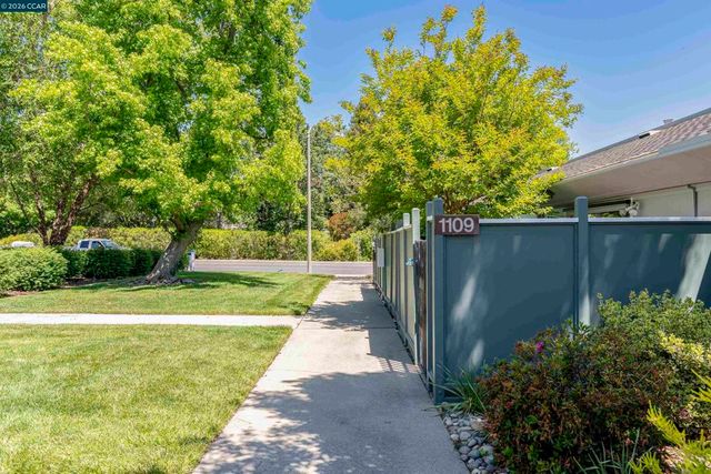 1109 Golden Rain Rd 4, Walnut Creek, CA 94595