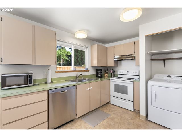 8621 Nw 15th Ave, Vancouver, WA 98665