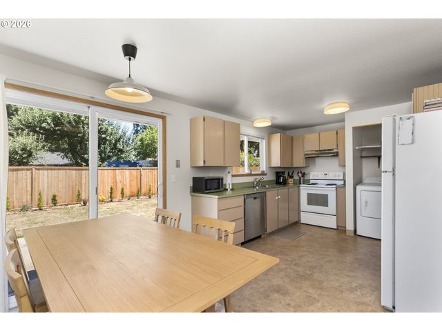 8621 Nw 15th Ave, Vancouver, WA 98665
