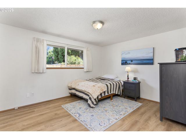 8621 Nw 15th Ave, Vancouver, WA 98665