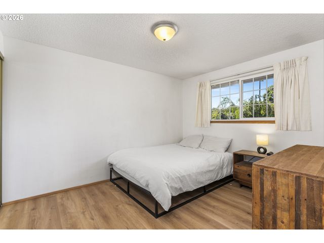 8621 Nw 15th Ave, Vancouver, WA 98665