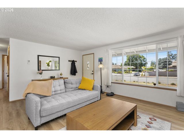 8621 Nw 15th Ave, Vancouver, WA 98665