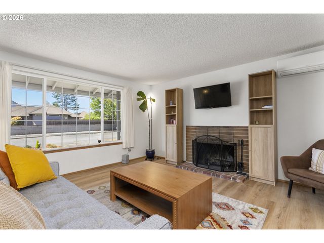 8621 Nw 15th Ave, Vancouver, WA 98665
