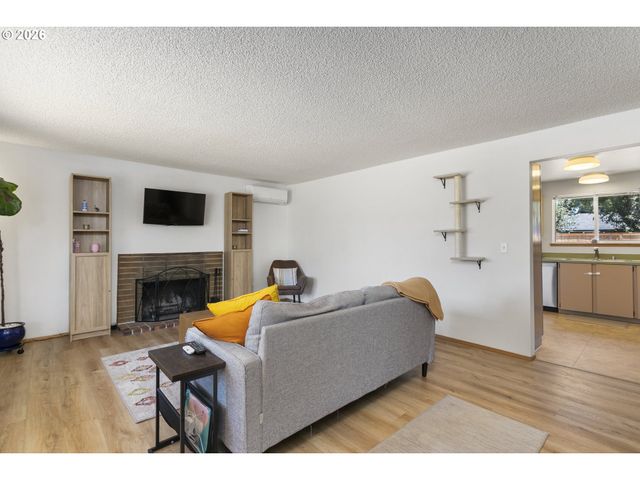 8621 Nw 15th Ave, Vancouver, WA 98665