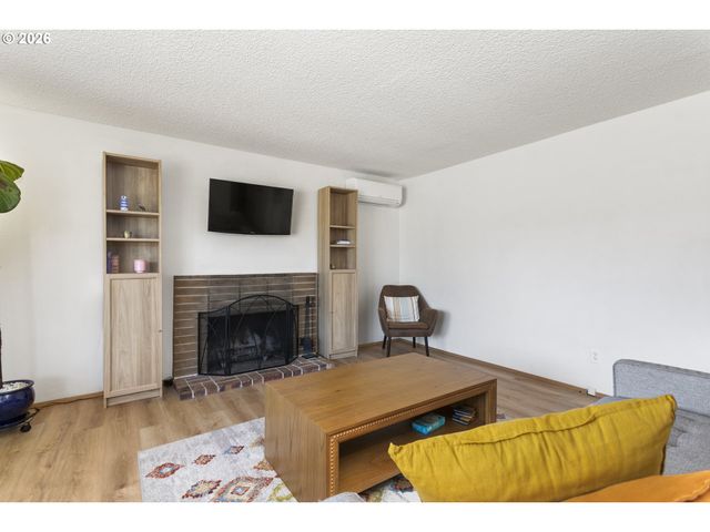 8621 Nw 15th Ave, Vancouver, WA 98665