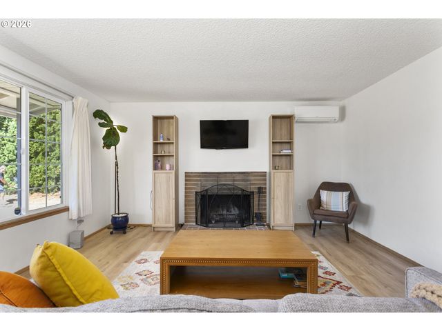 8621 Nw 15th Ave, Vancouver, WA 98665