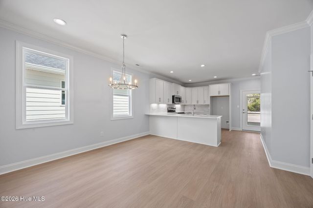 111 Golden Finch Drive, Beaufort, NC 28516