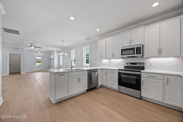 111 Golden Finch Drive, Beaufort, NC 28516