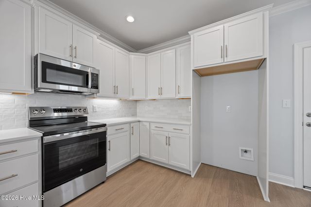 111 Golden Finch Drive, Beaufort, NC 28516