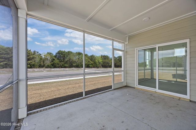 111 Golden Finch Drive, Beaufort, NC 28516