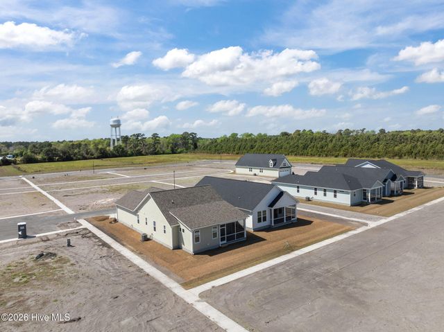 111 Golden Finch Drive, Beaufort, NC 28516