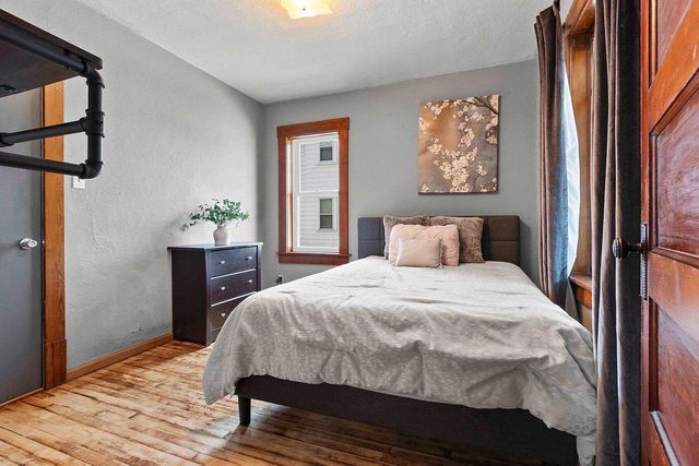 1105 DOUSMAN STREET, Green Bay, WI 54303