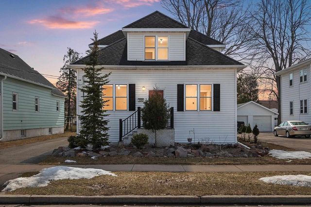 1105 DOUSMAN STREET, Green Bay, WI 54303