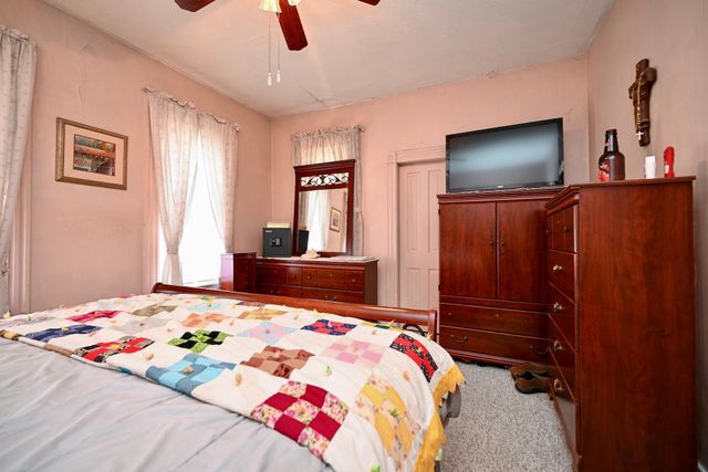 512 E Wabasha Street, Winona, MN 55987