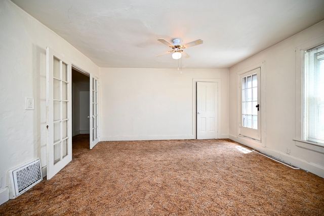 512 E Wabasha Street, Winona, MN 55987