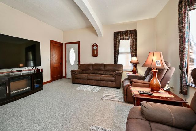 512 E Wabasha Street, Winona, MN 55987