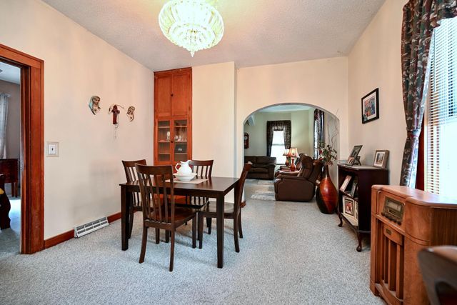 512 E Wabasha Street, Winona, MN 55987