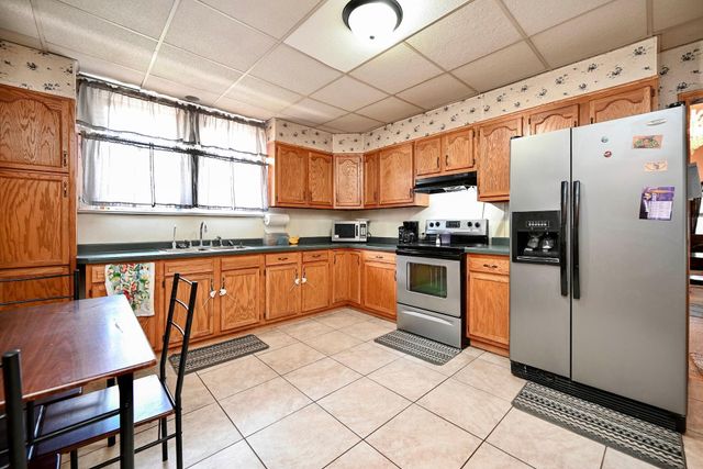 512 E Wabasha Street, Winona, MN 55987