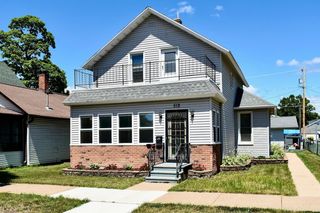 512 E Wabasha Street, Winona, MN 55987