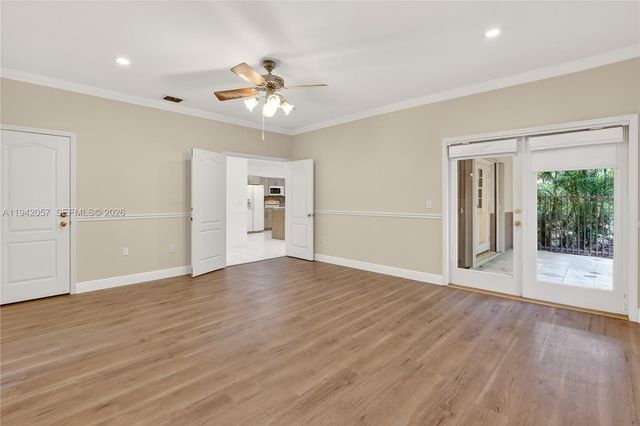 159 SW 25th Rd, Miami, FL 33129