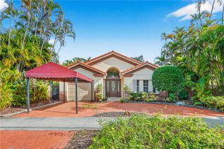 159 SW 25th Rd, Miami, FL 33129