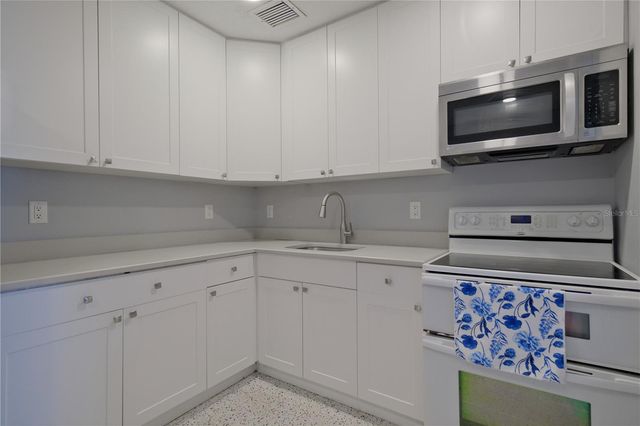 993 GARY STREET A & B, Sarasota, FL 34234