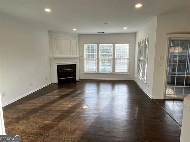 319 Dexter Drive, Woodstock, GA 30188