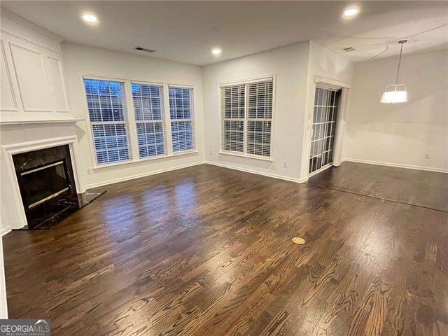 319 Dexter Drive, Woodstock, GA 30188