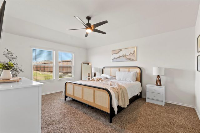985 Alton Drive, Aubrey, TX 76227