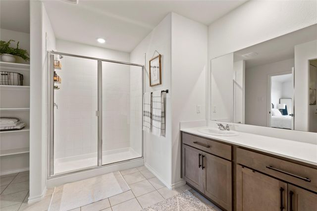 985 Alton Drive, Aubrey, TX 76227
