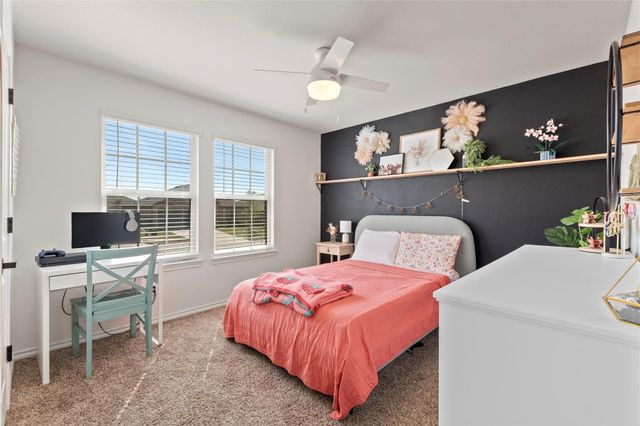 985 Alton Drive, Aubrey, TX 76227