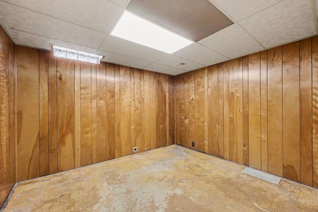 511 N Wagner Road, Ann Arbor, MI 48103